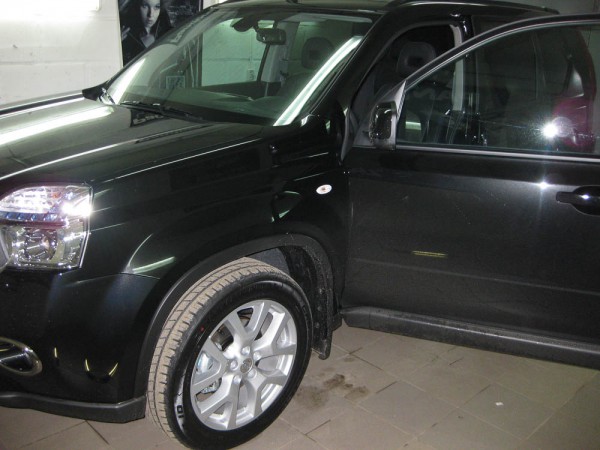 Nissan X-Trail установка Pandect IS-650